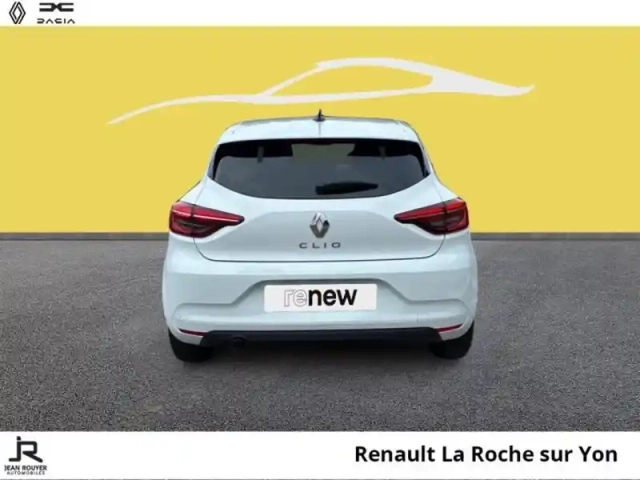 Renault Clio 1.5 blue dci 100ch evolution - 24 — photo 11