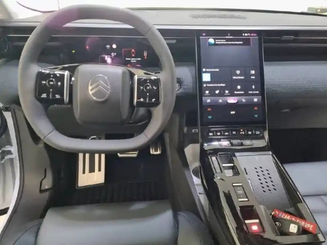 Citroën C5 Aircross hybride 145 ch e-dcs6 — photo 8