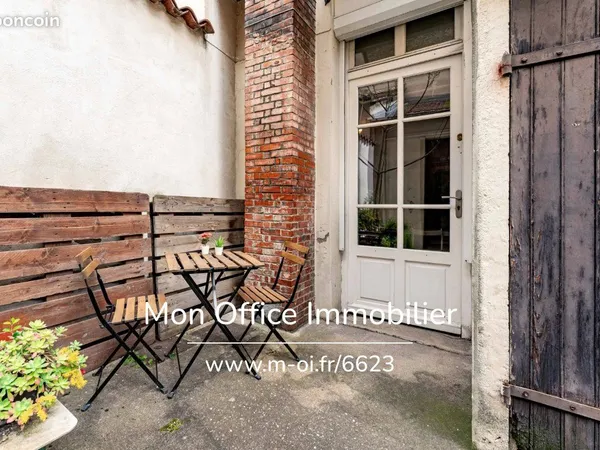 Immeuble 59 m²