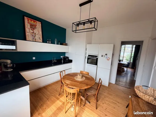 Appartement spacieux - Duplex Art Déco - 168 m2 - Années 30