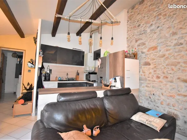 Appartement P3 / T3 55 m² - 5min du Centre-Ville - Proche CFA - 600