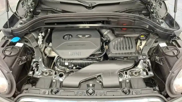 Mini Mini countryman 136 ch — photo 16