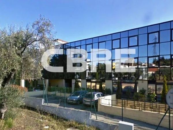 Bureaux 168 m²