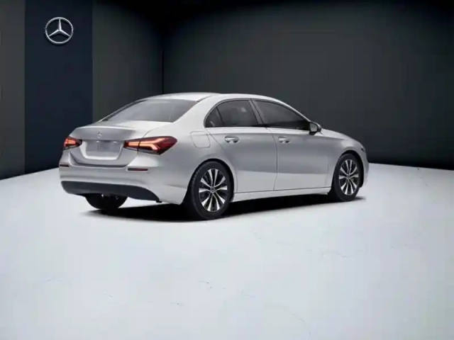 Mercedes Classe A 250 e berline business line — photo 5