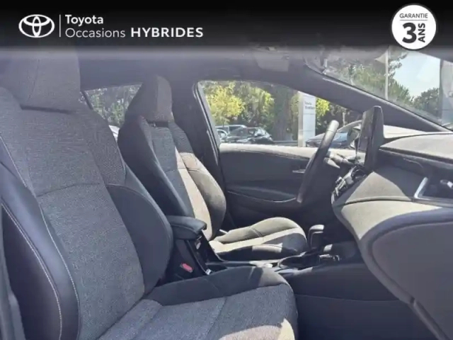 Toyota Corolla touring spt 1.8 140ch design my25 — photo 6