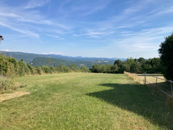 Vends terrain constructible avec vue plongeante
