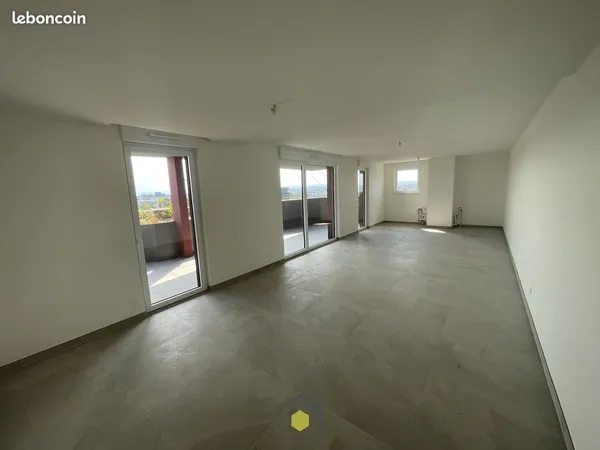 Appartement 5 pièces 126 m²