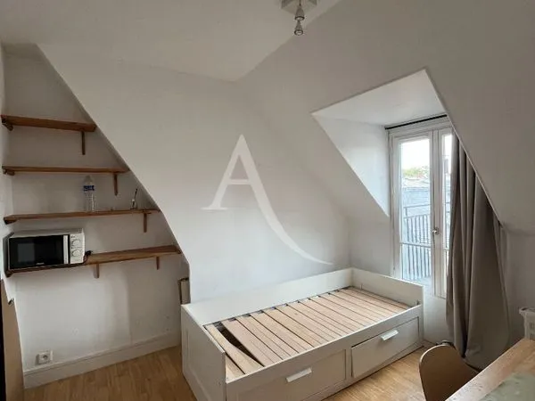 Appartement 1 pièce 9 m²