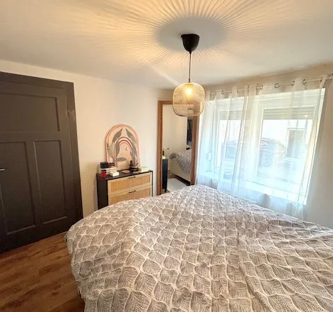 F3 de 64 m² au rez-de-chaussée, centre village de Spicheren