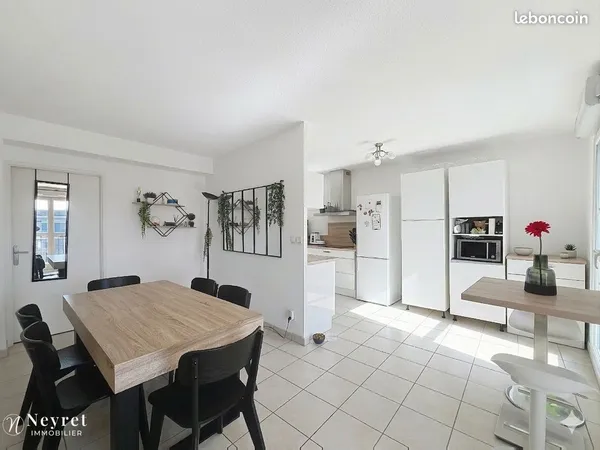 Appartement 4 pièces 81 m²