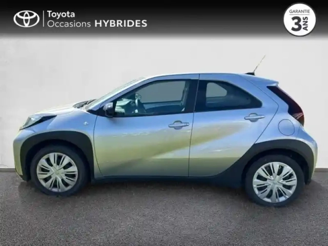 Toyota Aygo X 1.0 vvt-i 72ch dynamic my23 — photo 3