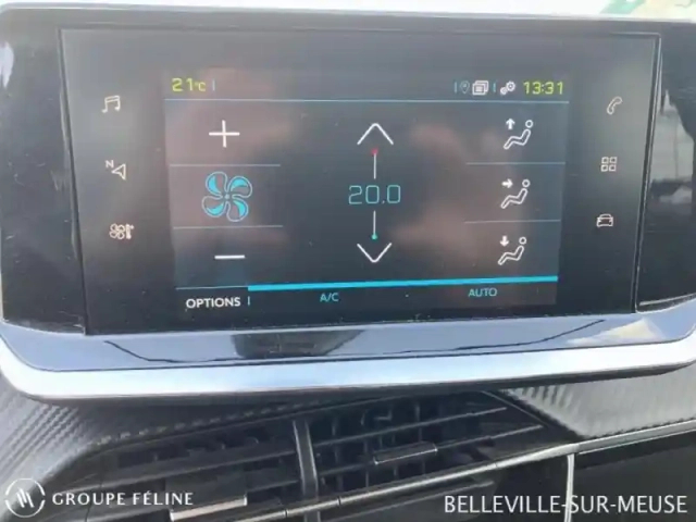 Peugeot 208 e- 136ch style — photo 12