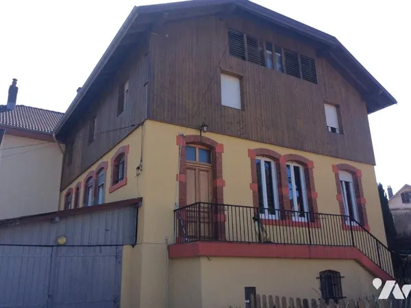 Maison 10 pièces 180 m²
