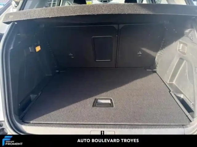 Peugeot 3008 1.2 puretech 130ch s&amp;s allure — photo 21