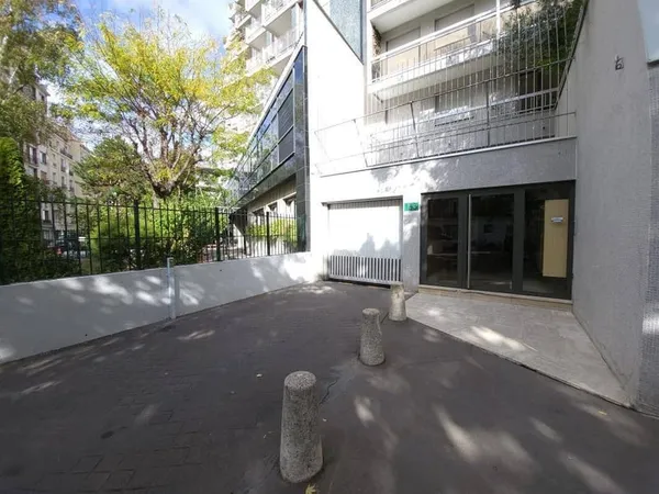 Parking 10 m²