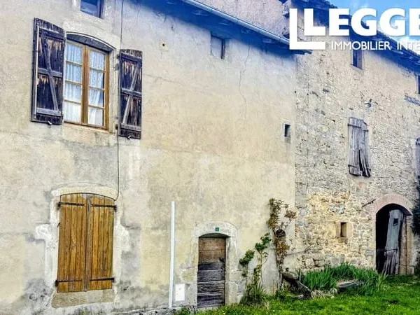 Grande maison et grange à rénover datant de 1694 à Saint-Hilaire-le-Château - à s20 minutes d'Aubuss