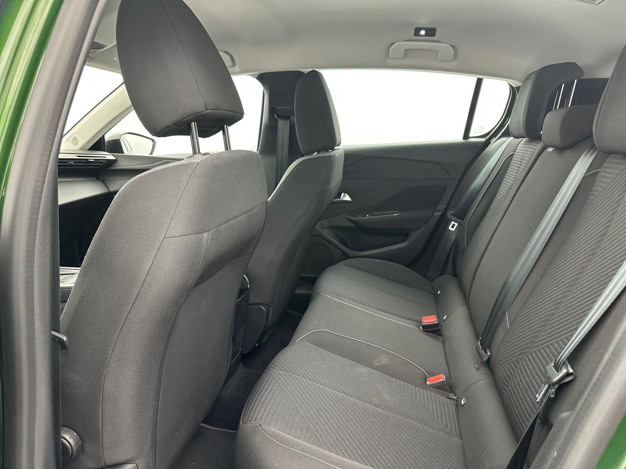Peugeot 308 bluehdi 130ch s&s eat8 active pack — photo 12