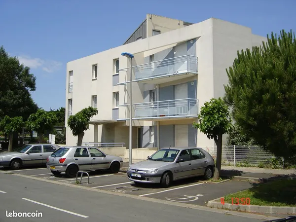 La Rochelle , Location Bail Etudiant 9 Mois Appartement aux Minimes F2 au coeur des Minimes