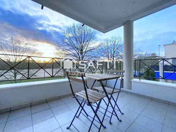 2 CHAMBRES GRAND SEJOUR BALCON SANS VIS A VIS