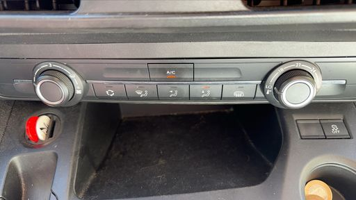 Peugeot Partner VU 1.6 BlueHDi 75 - Pro – 2019 – 108510 km – Diesel – Boîte Manuelle — photo 15