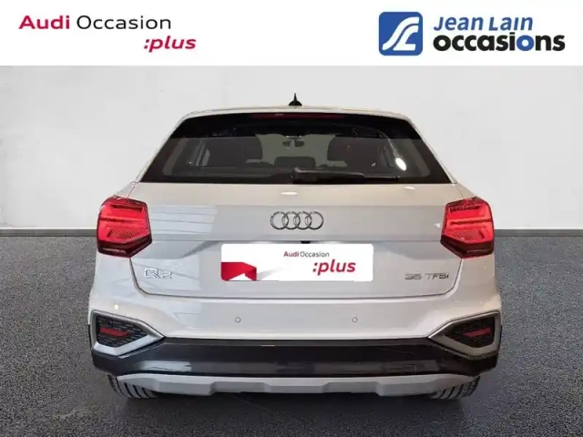 Audi Q2 35 tfsi 150 s tronic 7 — photo 6