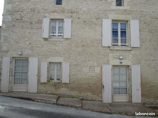 Location maison mitoyenne perigne