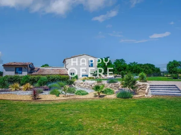 Maison 9 pièces 405 m²