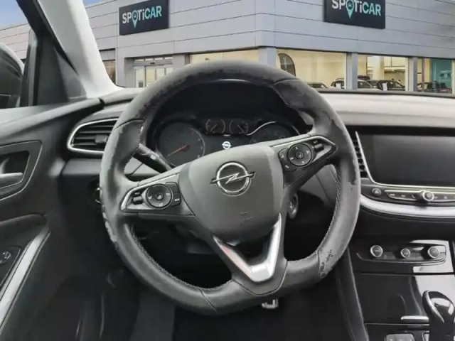 Opel Grandland X 1.5 diesel 130 ch bva8 edition — photo 12