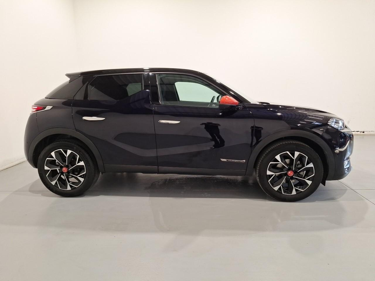 Ds Ds 3 crossback puretech 130 eat8 ines de la fressange p — photo 4