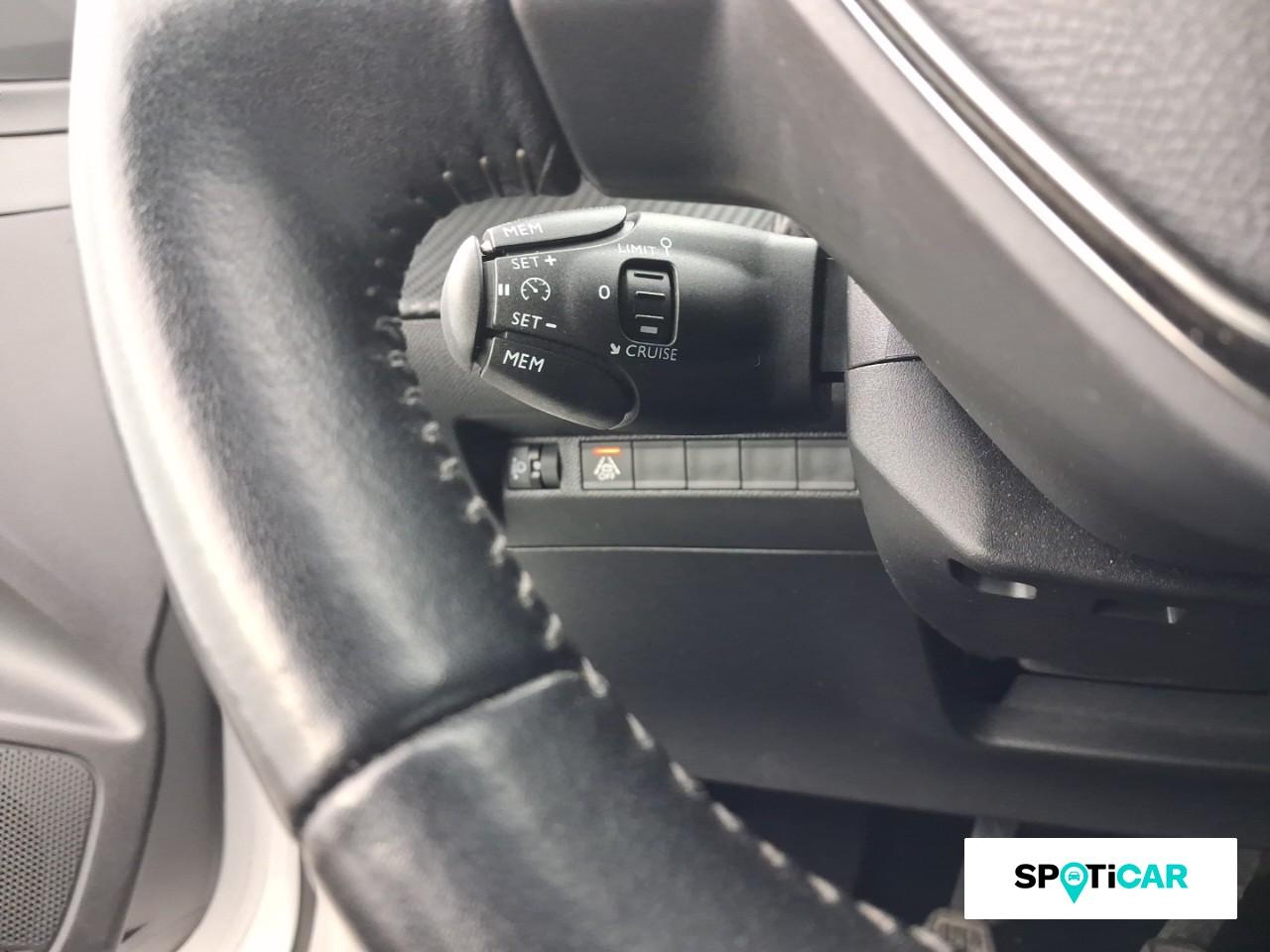 Peugeot 208 1.2 puretech 100ch s&s active business — photo 18