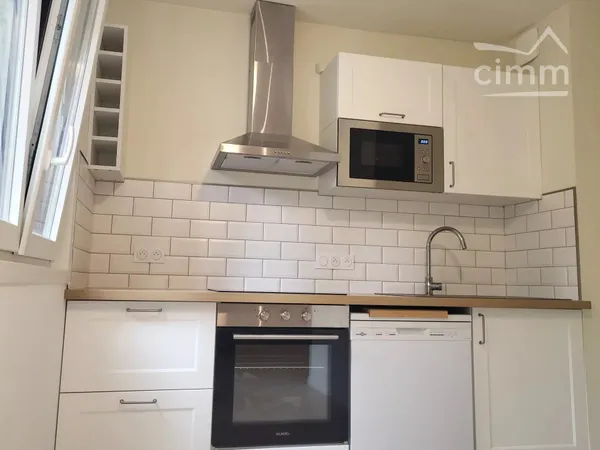 Appartement T1 bis avec cave et stationnement