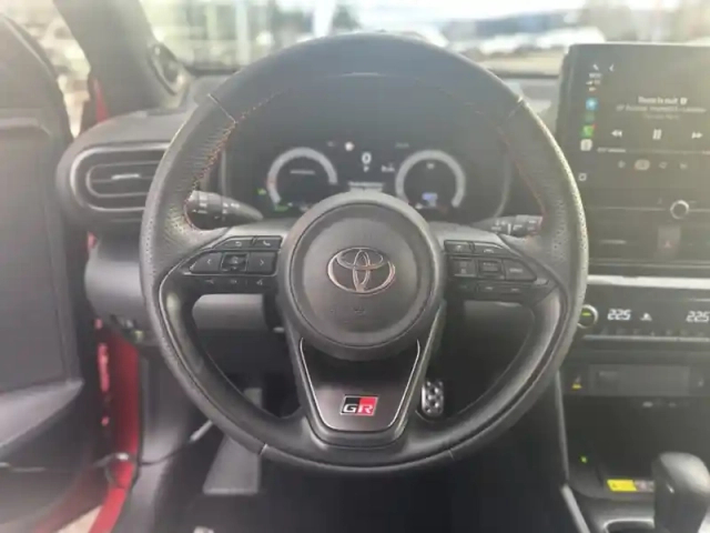 Toyota Yaris hybride 1.5 hybrid 130h gr sport pack techno — photo 17