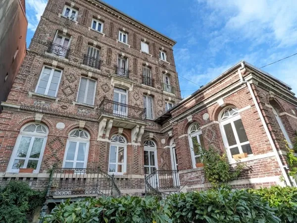 Appartement 4 pièces 99 m²