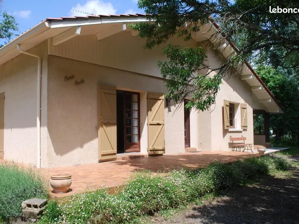 Maison plain-pied avec parc arboré 3000m2- Calme - Masseube