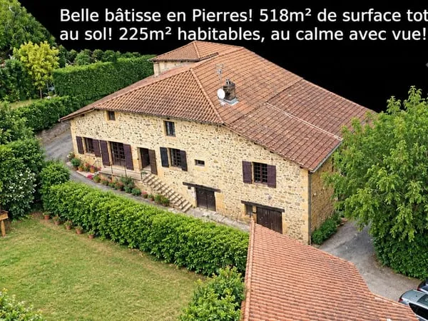 Authentique bâtisse en pierre de caractère Environ 225 m2