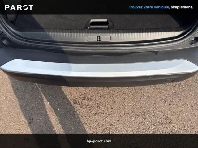 Peugeot 2008 1.2 puretech 100ch s&amp;s allure pack — photo 28