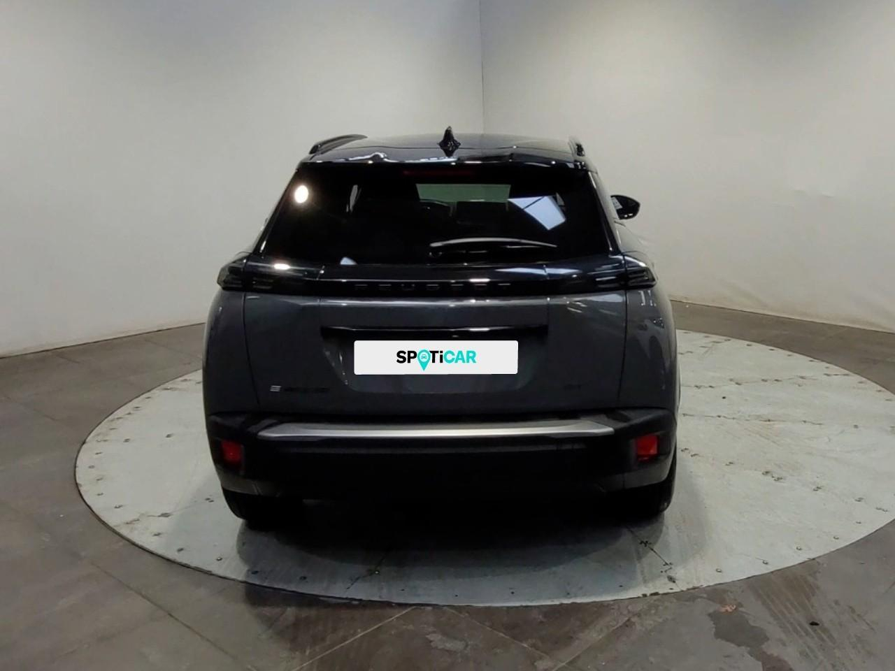 Peugeot 2008 electrique 156 ch 54 kwh gt — photo 4