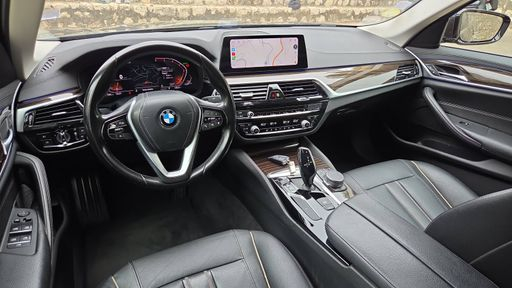 BMW Serie 5 518d 150 Steptronic 8 - Luxury – 2020 – 178967 km – Diesel – Boîte Automatique — photo 14