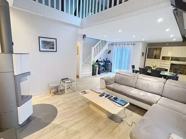 Appartement 5 pièces 166 m²