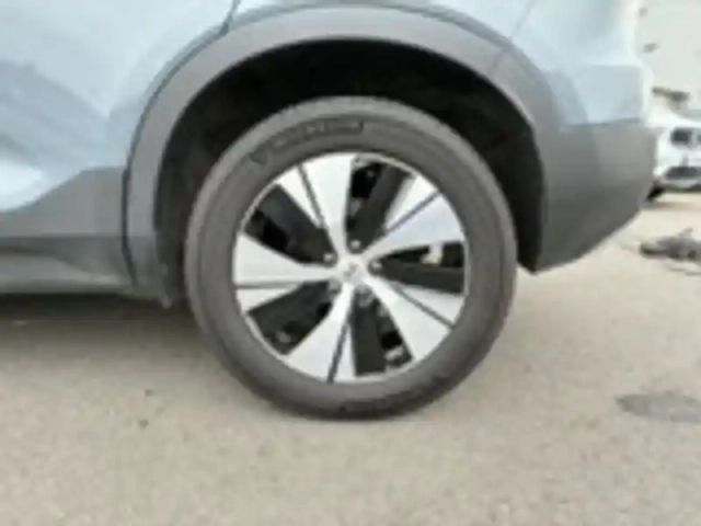 Volvo Xc40 t4 recharge 129+82 ch dct7 — photo 12