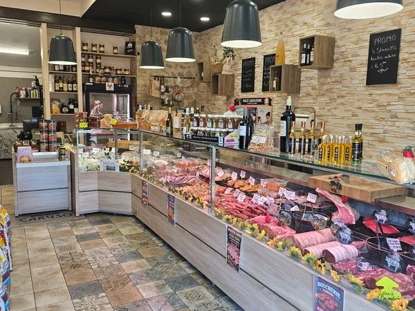Commerce Vente Marseille 1p 60m² 114000€