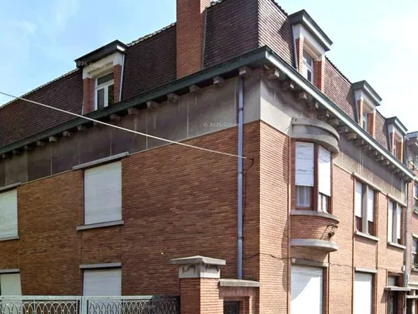Maison 14 pièces 180 m²