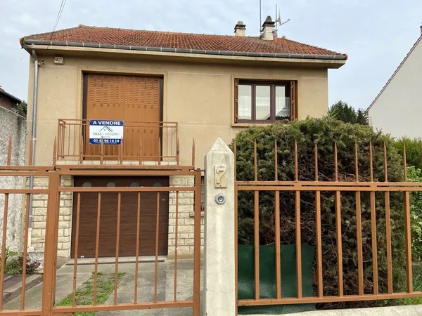 BOBIGNY PAVILLON DE 5 PIECES SUR 424 M² DE TERRAIN