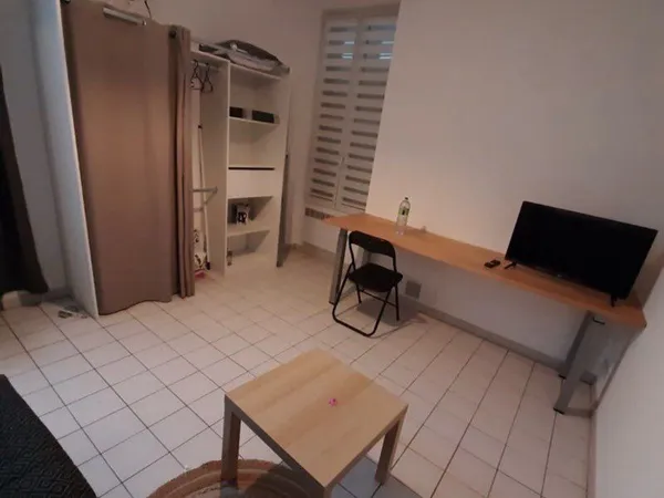 Studio meublé entièrement équipé - Idéal investisseur ou étudiant - Angers