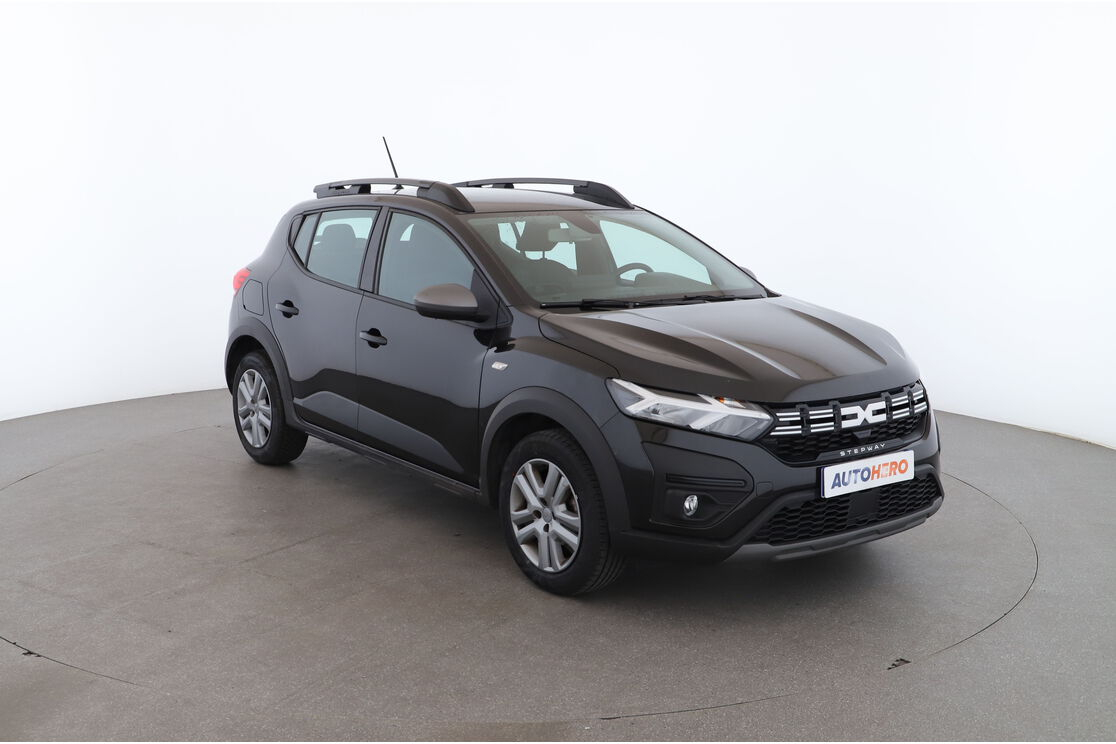 Dacia Sandero Stepway 1.0 TCe Expression — photo 7