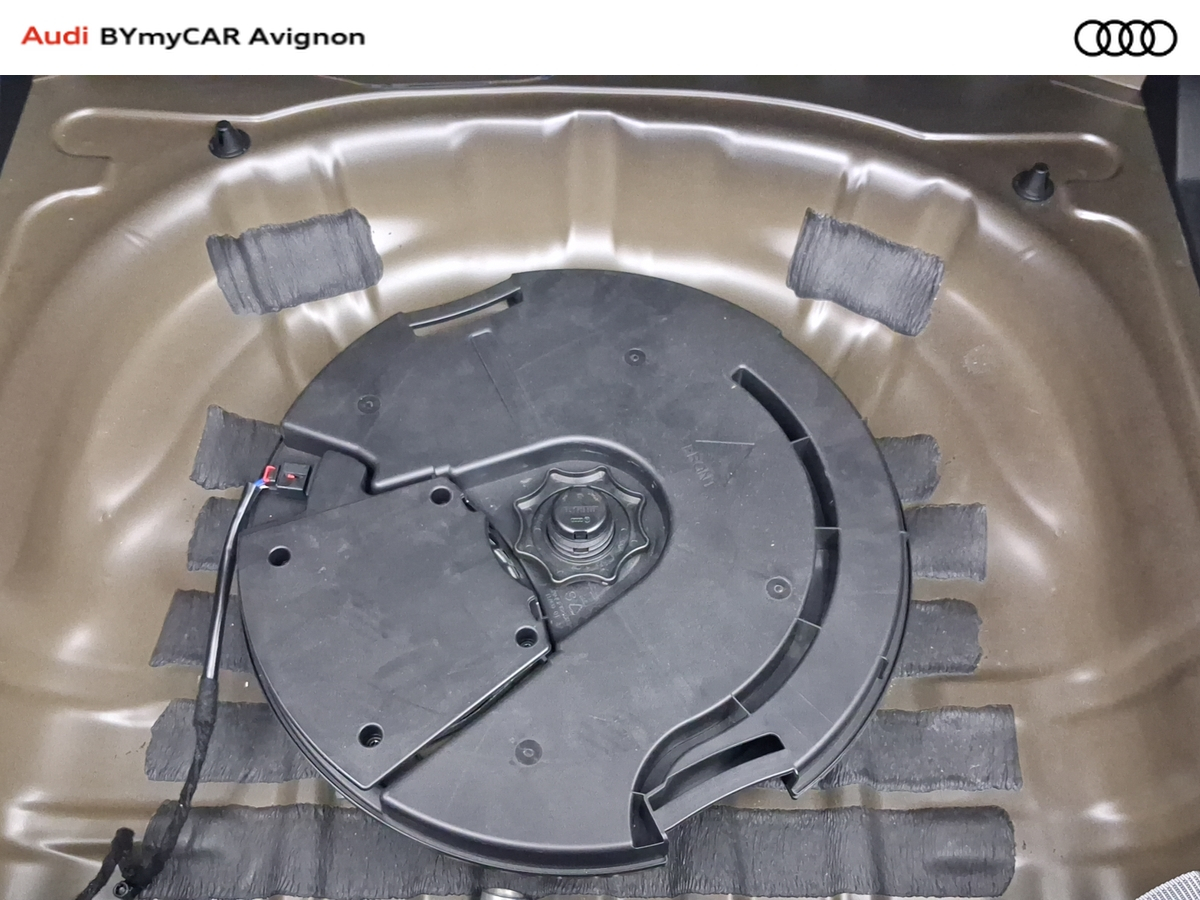 Audi Q2 35 TFSI 150 S tronic 7 — photo 21