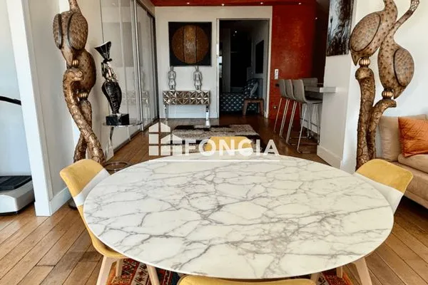 Appartement 2 pièces 109 m²