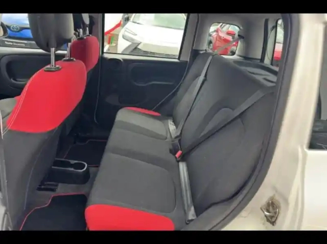 Fiat Panda 1.2 8v 69ch ligue 1 conforama 2019 euro6d — photo 11