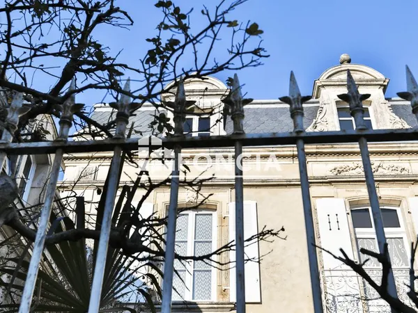 Belle demeure d'architecture Napoléonienne