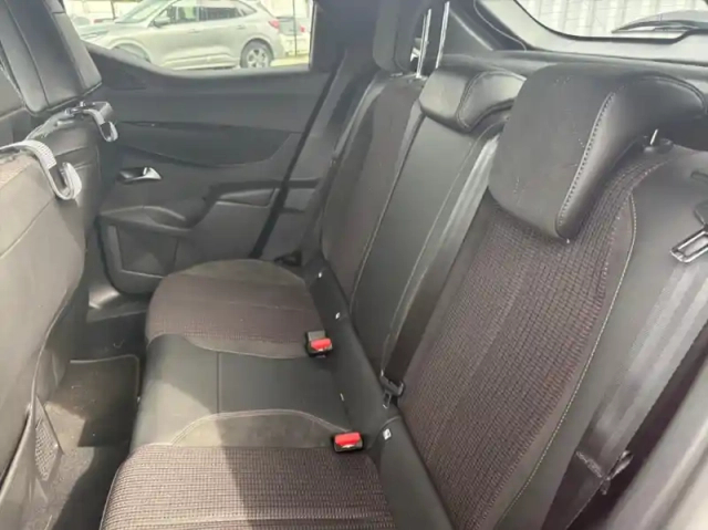 Ds Ds 3 puretech 130ch performance line automatique 7cv — photo 9